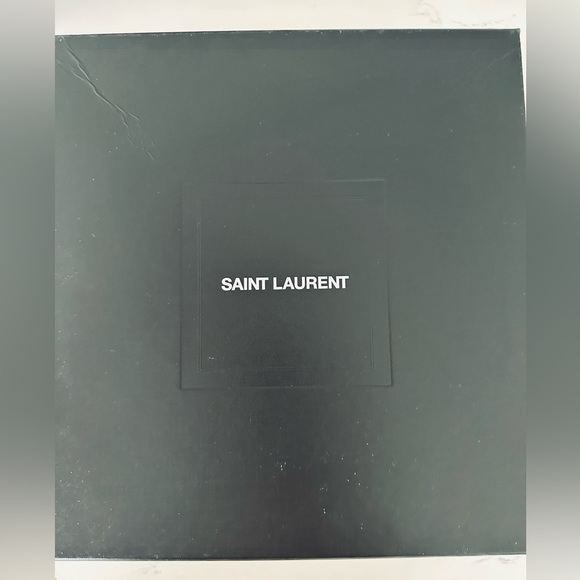 Meet the Posher - Picture 11 of 11